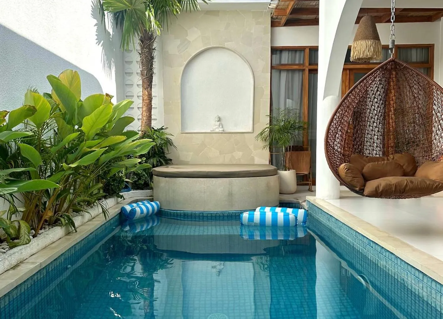 Sueno Villa Seminyak Indonesia